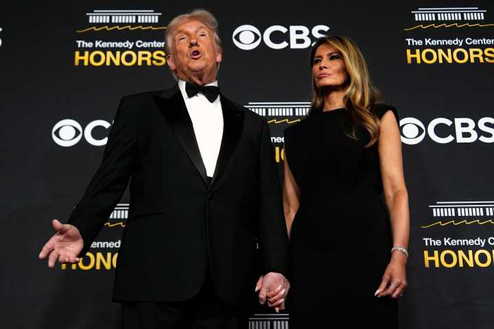 Trump hosts the Kennedy Center Honors recognizing Stallone, Kiss, Gaynor and others