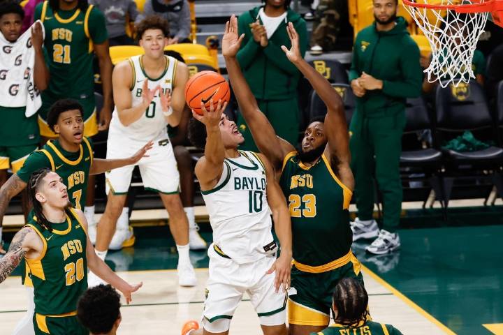 Deadspin | Balanced Baylor blows out Norfolk State