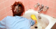 Woman baffled by amount of mould hidden in forgotten area of bathtub