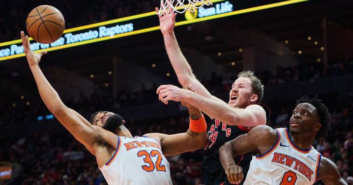 Brunson scores 35 points as Knicks rout Raptors 117-101 to reach NBA Cup semifinals for first time