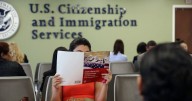 USCIS crea unidad de investigación para detectar a extranjeros que representen amenaza para EEUU