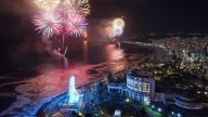 Año Nuevo 2026 en Chile: Las comunas que confirmaron fuegos artificiales y shows en vivo