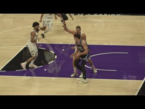 Sacramento Kings bullied by the Denver Nuggets at home