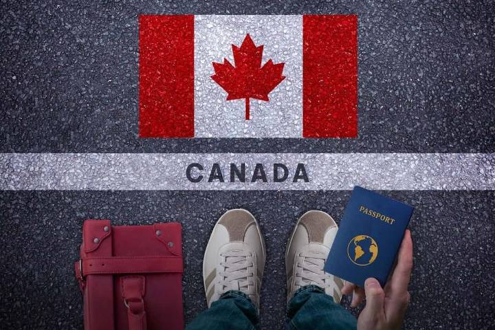 Looking to move to Canada as an American? Here are your work permit options