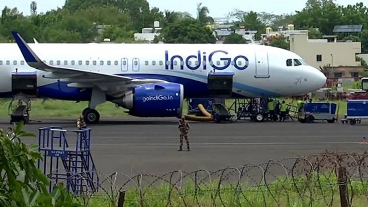 News IndiGo Fiasco: Govt Directs Airline To Clear All Pending Passenger Refunds Without Delay