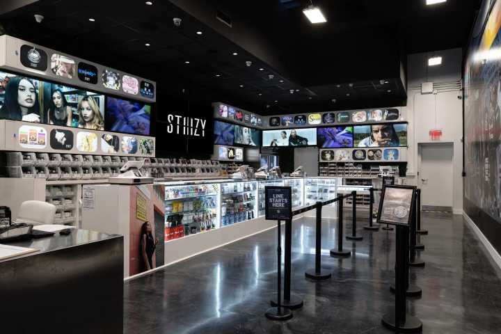 STIIIZY’s announces grand opening of NEW dispensary near Inglewood on Dec. 13