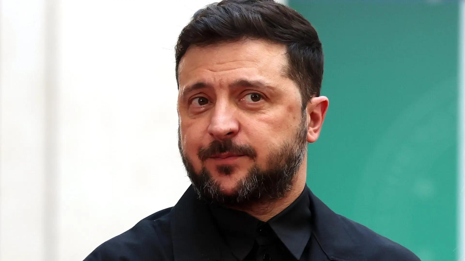 Zelenski confirma que entregó ayer a EE.UU. una nueva revisión del plan de paz