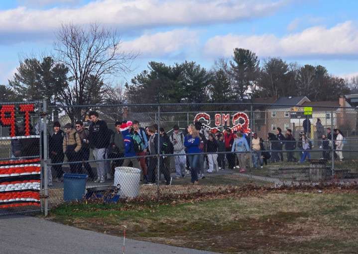 Oakland Mills students hold walk out over renovation delays