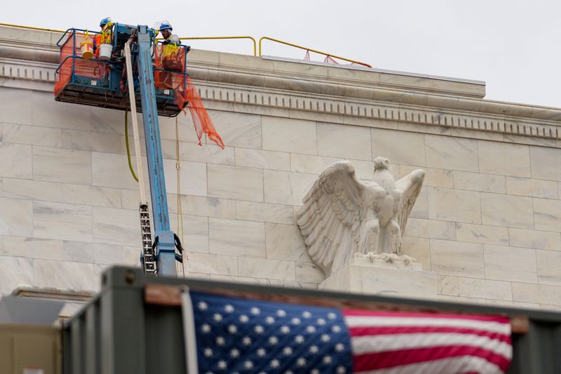 Nomura, StanChart join top brokerages in forecasting Fed rate cut this week