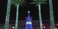 Dazzling Displays: Stunning holiday light shows across Phoenix