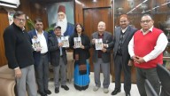 Autobiography ‘Nazra to New Jersey’ by Prof. H.S.A. Yahya Launched in Aligarh