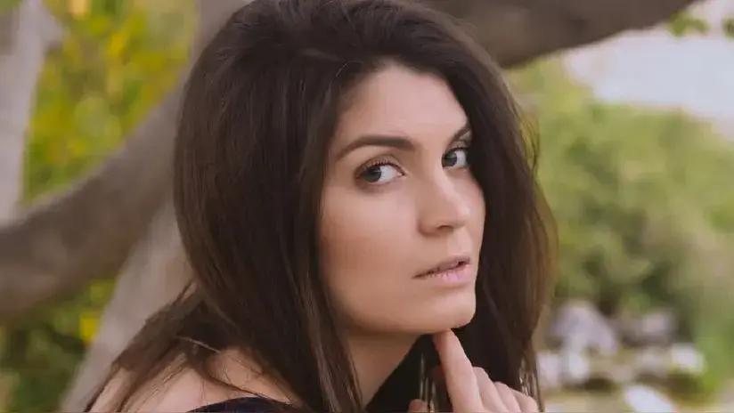 Nataniel Sánchez deja atrás 'Al Fondo Hay Sitio' y regresa al cine como protagonista de la comedia 'Mi Mejor Enemiga'