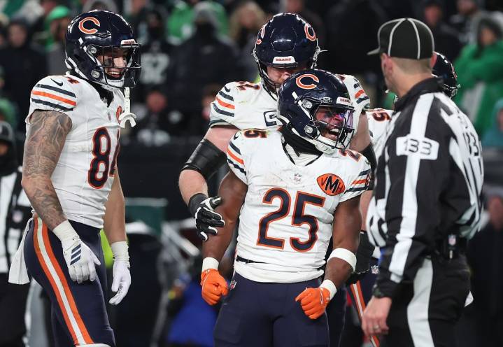 Kyle Monangai laughs about fan’s ‘Lion King’ parody: ‘Everybody’s been sending it to me,’ Chicago Bears RB says