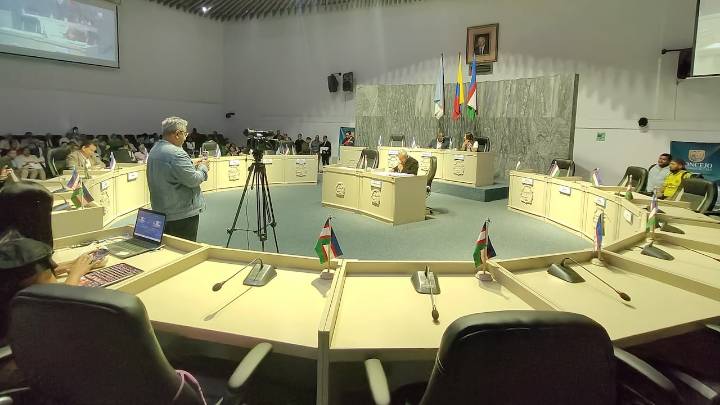 Oposición hace duras críticas tras no darse la elección del nuevo contralor para Cali; esto fue lo que dijeron