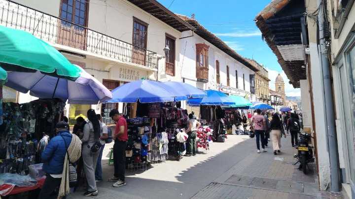 Así avanza el proceso de caracterización de vendedores informales de Tunja, realizado por el instituto Ginnoa de la UPTC