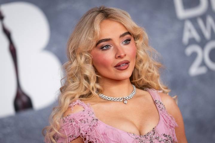 Sabrina Carpenter califica de “repugnante y malvado” que la Casa Blanca use su música en video antiinmigrantes
