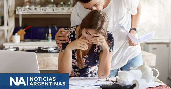 Impacto emocional de la deuda: la morosidad récord disparó el "volcán" de estrés y culpa