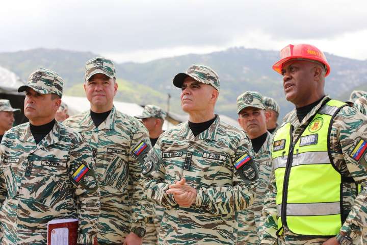 Venezuela, dispuesta a defender su soberanía ante Estados Unidos