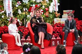 Se burlan de Melania, durante una lectura no pudo pronunciar bien las palabras, la inmigrante eslovena