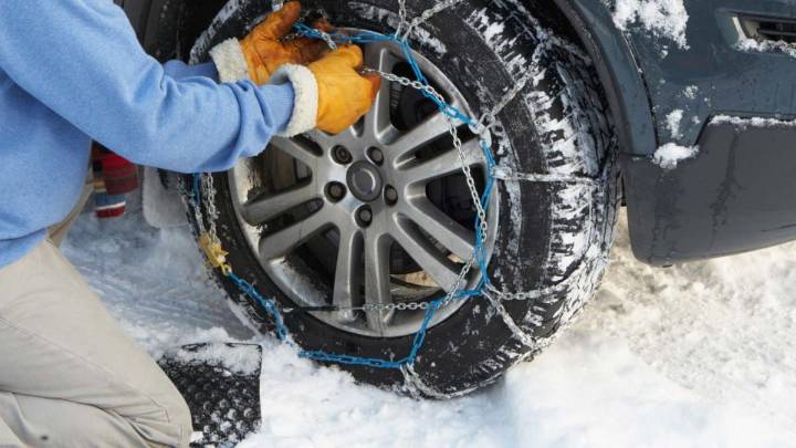 Nieve o no, todos los conductores deberían saber cuándo hay que poner las cadenas al coche