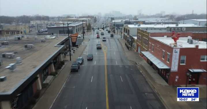 Wichita business owners, residents share concerns over Douglas Avenue redesign proposal