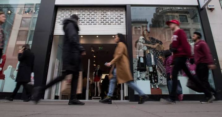 New Look's £60 'warm and shower resistant' padded coat now £35