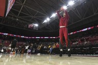 LIVE SCORE UPDATES & ANALYSIS: Arkansas basketball vs. Louisville
