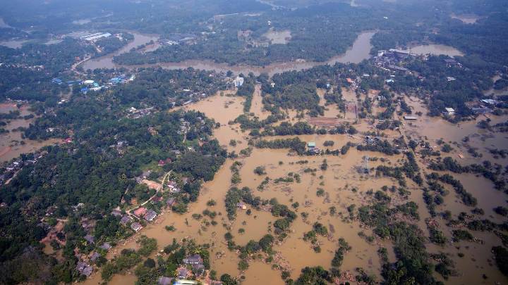 Cyclone Ditwah’s devastation in Colombo, as seen from above