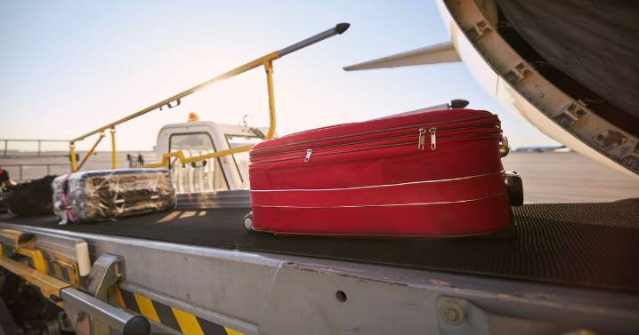 Birmingham Airport warn 'do not pack' this Christmas item as banned luggage list revealed