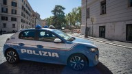 Detenidos once jóvenes en Roma por secuestrar y torturar a personas en un garaje