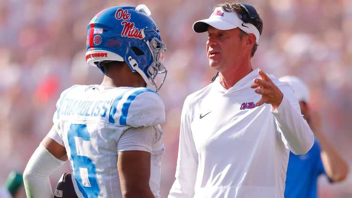 Could Trinidad Chambliss follow Lane Kiffin to LSU? Social media post raises questions