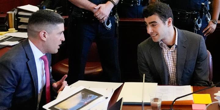 Luigi Mangione Seen for First Time in Weeks for New Court Hearing, Was Brought In Wearing Shackles | Luigi Mangione 