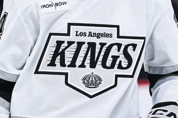 Kings Sign Vojtech Cihar To Entry