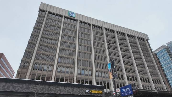 Longtime Grand Rapids office building converted into apartments