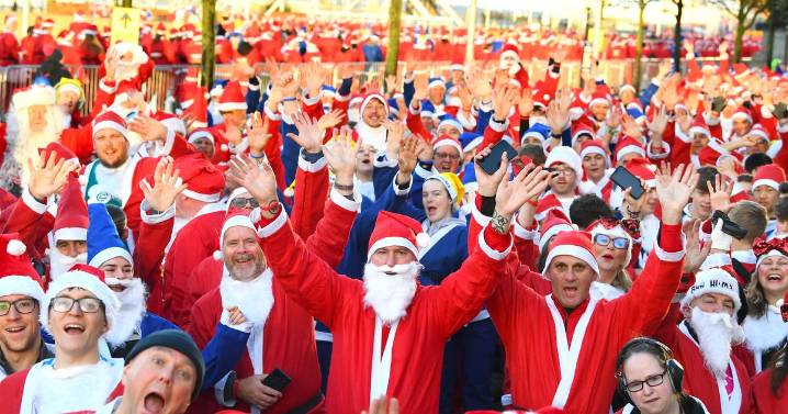 Everything to know as thousands of Santas expected in city today