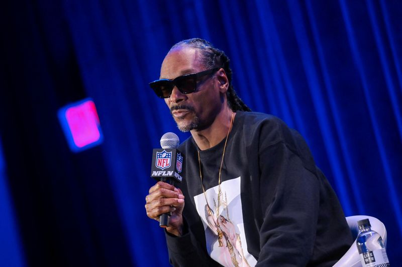 Olympics-Snoop Dogg named honorary coach of Team USA ahead of 2026 Winter Games
