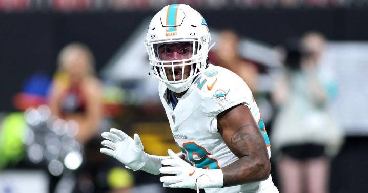 Nombran a miembro de los Dolphins como el Jugador Defensivo de la semana en la AFC