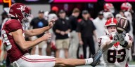 Dawgs strike early: Blocked punt, interception help UGA in SEC championship win vs. Alabama