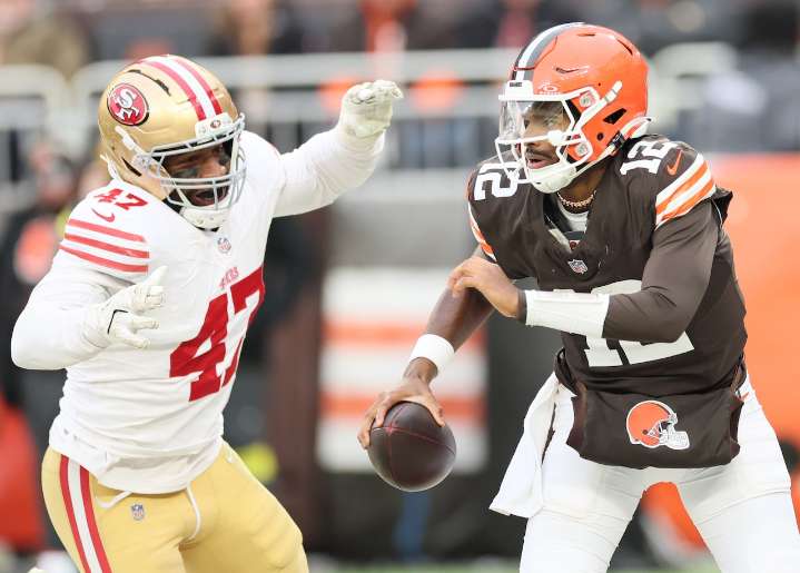 Shedeur Sanders sidesteps ‘rude question’ after Browns’ loss to 49ers