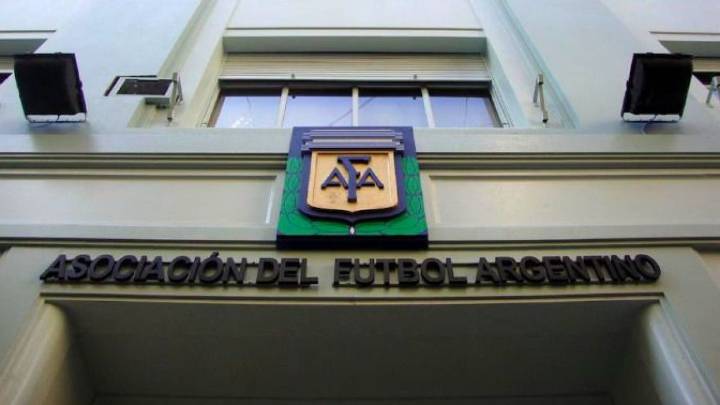 Sur Finanzas: ordenan más de 30 allanamientos en la AFA y varios clubes