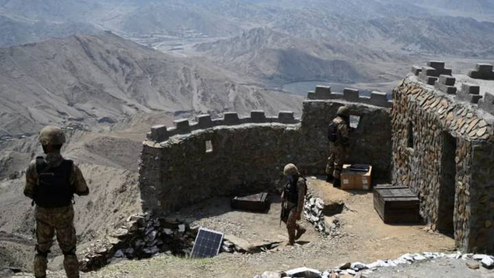 Tiroteos en la frontera entre Afganistán y Pakistán dejan 5 muertos