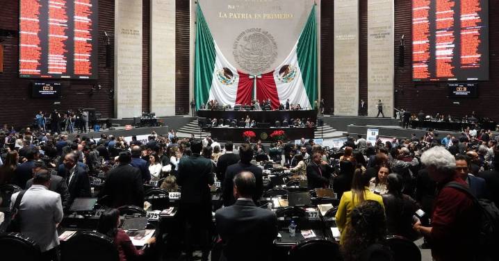 Cámara de Diputados analiza periodo extraordinario en enero por la reforma electoral