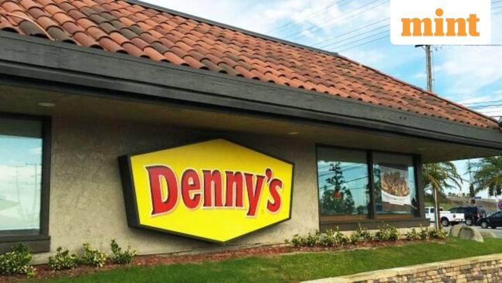 Why Denny’s is suddenly closing stores across the U.S?