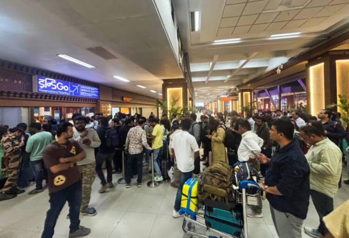 Over 400 IndiGo Flights Cancelled On 5th Day Of Crisis; Indian Railways Steps In To Help