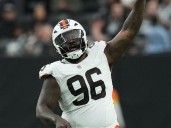 Browns' Maliek Collins to miss rest of season with quad injury