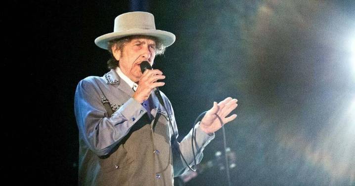 Bob Dylan will perform 2 concerts in Louisiana in April. See when tickets are going on sale.
