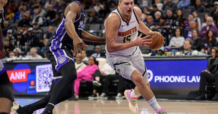 Jokic has 36 points and 12 boards as Nuggets rout Kings 136