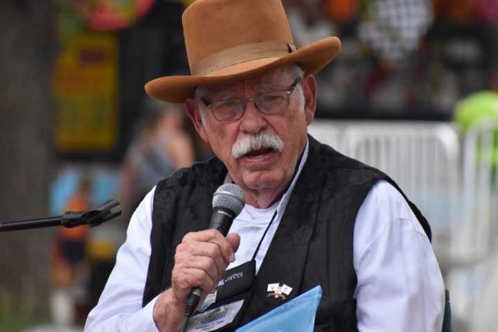 Grapevine mayor offers to raise $1.2M to ...