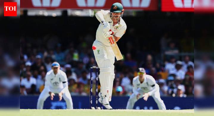 Australia 8/0 in 4.0 Overs | AUS vs ENG Live Score, 2nd Ashes Test Day 2: Australia begin innings after bowling out England for 334  - The Times of India
