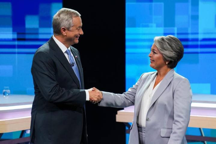 Jara y Kast se enfrentan en el último debate presidencial de cara al balotaje en Chile